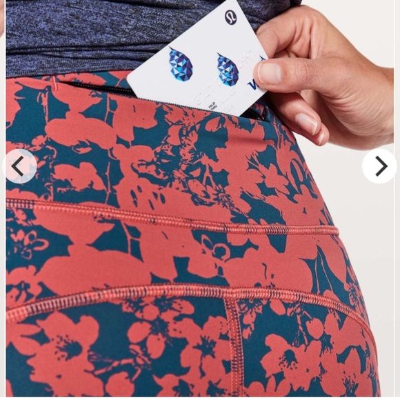 Lululemon Final Lap Crop 23” in Efflorescent Dark Canyon Onyx Blue 10 - Picture 6 of 13